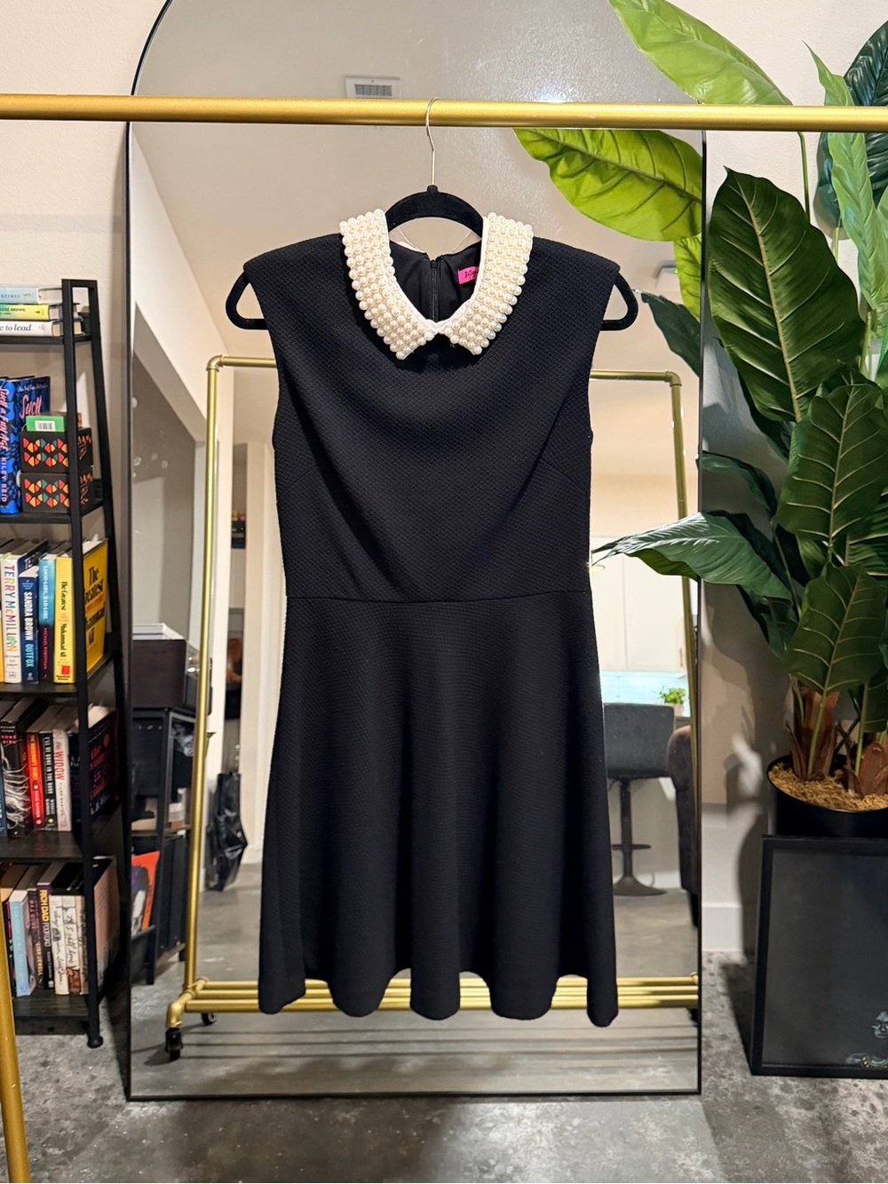 Betsey Johnson Black Knit Pearl Collared Fit & Flare Dress- Size 4